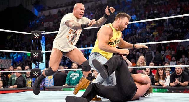 AJ Styles también quiere a Roman Reigns