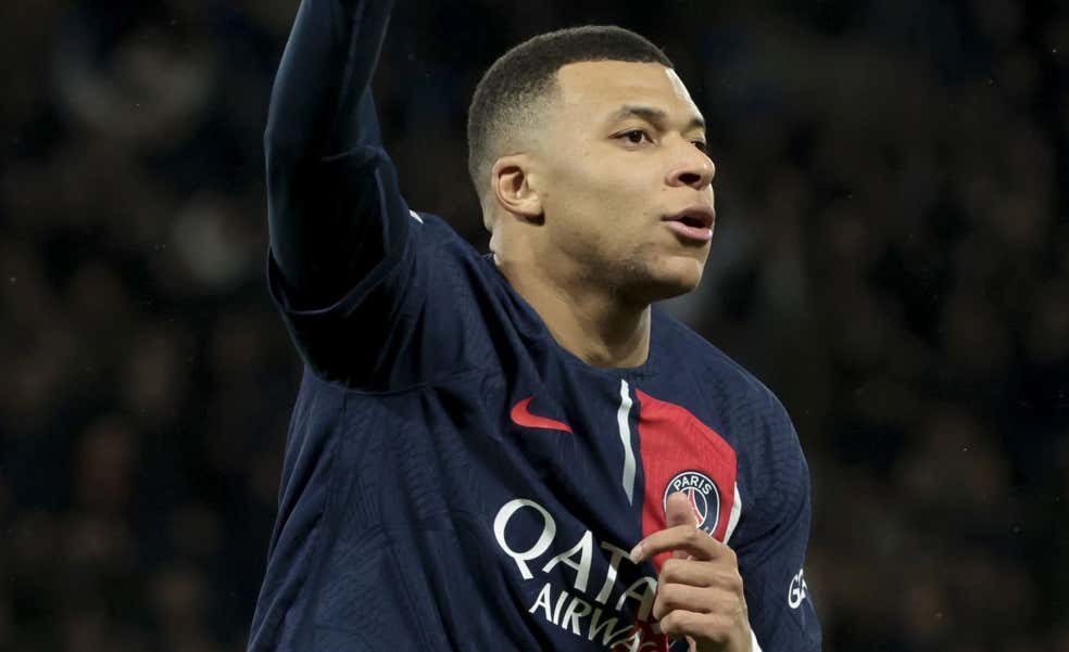 Una Nochevieja desconocida entre marcianos, Mbappé y la Pedroche