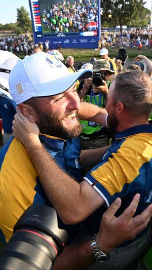 Jon Rahm tras ganar la Ryder.  AFP