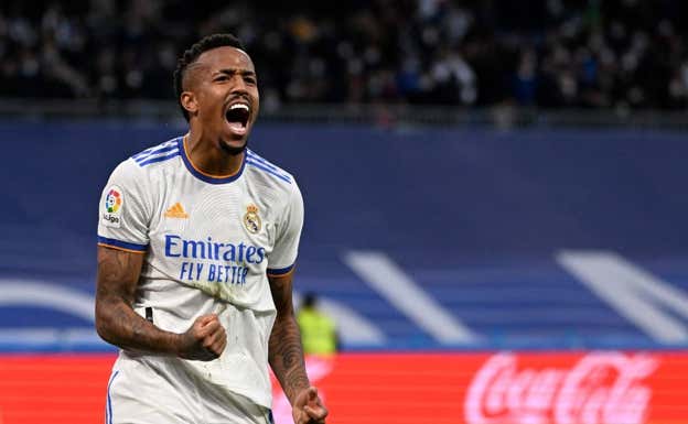 Militao, defensa más caro del Madrid, en un partido con el equipo blanco.