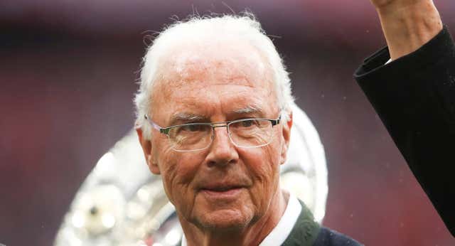 El hermano de Franz Beckenbauer alerta sobre su estado: “No le va bien, es un sube y baja constante”
