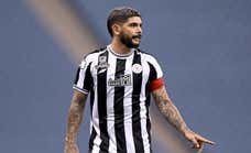 Sao Paulo se mete en la lucha de Boca y Newell's por Éver Banega