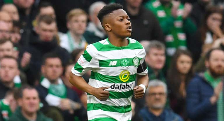 Karamoko Dembélé, en un partido con el Celtic.