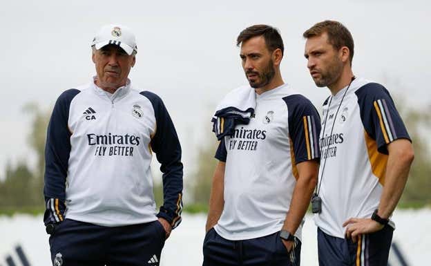 Carlo Ancelotti, Davide Ancelotti y Francesco Mauri. Real Madrid