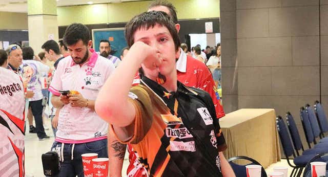 Iván Aguado, el ‘Luke Littler’ español: ‘Llevo desde los 4 años lanzando dardos’
