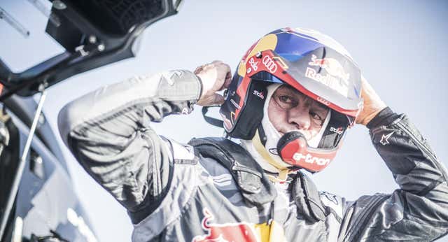 Los dos equipos de su vida ponen los ojos en el futuro de Carlos Sainz para el Rally Dakar