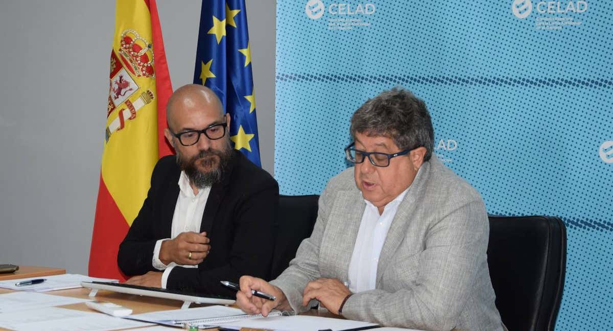 José Luis Terreros, director de la CELAD (derecha) con Ramón Sánchez Gálvez, secretario general (izquierda).