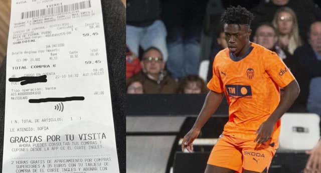 ¿Quién es David Otorbi? La humildad del debutante más joven del Valencia, reflejada en unas botas de 60 euros