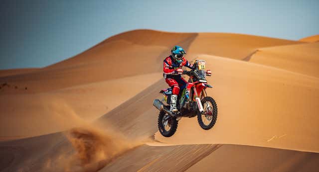 El chileno Nacho Cornejo repite victoria y coge el liderato en el Rally Dakar 2024; Joan Barreda, a las puertas del top 10 general