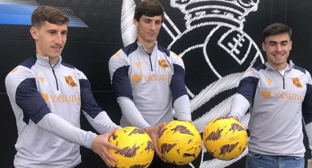 La designación de Munuera Montero para el derbi enfada a los aficionados de la Real, pero los jugadores pasan