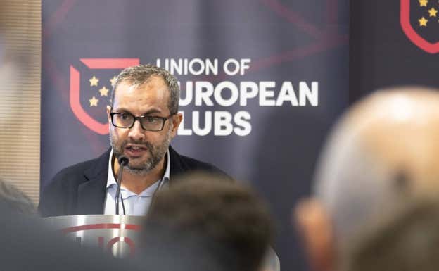 García del Blanco, en un evento de la Union of European Clubs.  UEC