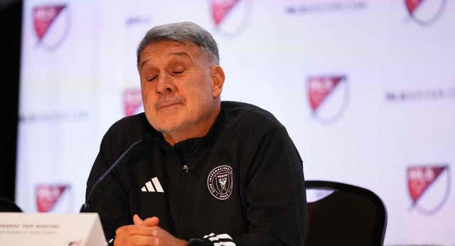 Cinco países, ocho mil kilómetros y siete partidos para el ‘Super Team’ de Martino al estilo NBA