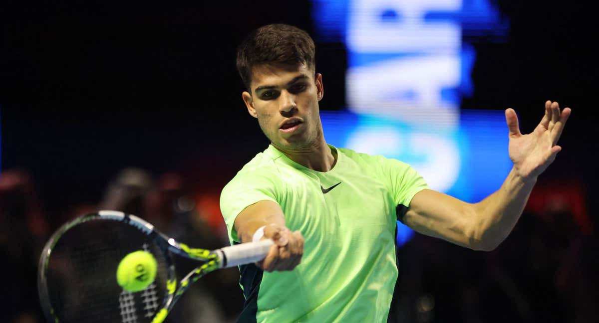 Carlos Alcaraz debuta en el Open de Australia enfrentando al veterano jugador francés Richard Gasquet. /REUTERS