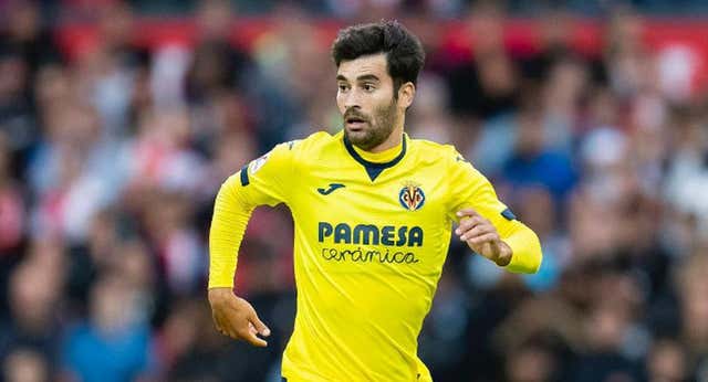 El Villarreal busca salida a Manu Trigueros para fichar un ‘box to box’