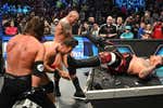 Todos contra Bloodline en SmackDown