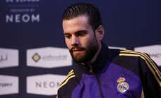 Nacho pasa del «agobio» a la felicidad: «Si mañana quisiera firmar con el Real Madrid, podría»