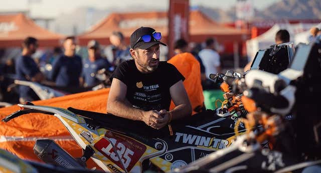 Muere Carles Falcón tras los daños neurológicos sufridos en su caída en el Rally Dakar