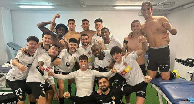 El vestuario del Valencia no se pone techo: “Ahí dentro todos queremos más”