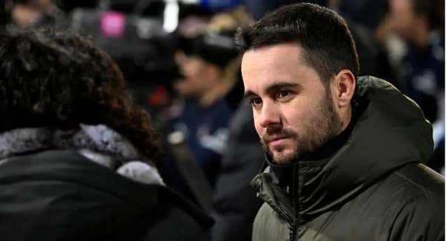 Jonatan Giráldez avisa antes del Clásico: “A un solo partido se iguala todo”