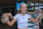 Mirra Andreeva, la niña de 16 años que está poniendo patas arriba el tenis: «Hace dos días empecé el colegio»