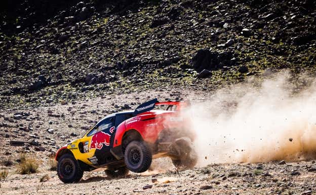 Sébastien Loeb y Fabian Lurquin, en el Rally Dakar 2024.  BRX
