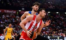 El brutal doble-doble con el que Nikola Milutinov pasa a la historia de la Euroliga
