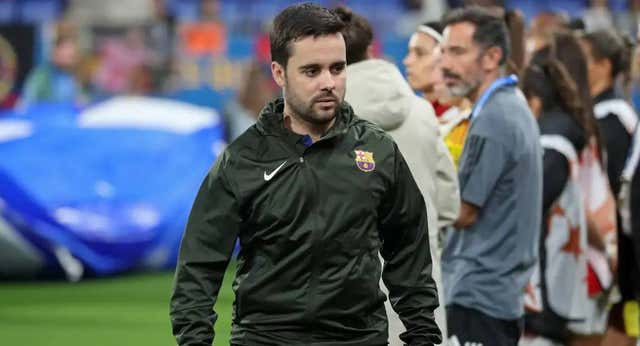Giráldez, sobre la asistencia a la Supercopa: «Cuanto más te organices, más planifiques, mejor imagen darás»