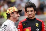 El mercado de pilotos de Fórmula 1 está al rojo vivo con Fernando Alonso y Carlos Sainz como protagonistas