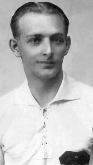 Matthias Sindelar, el futbolista que luchó contra Hitler.  ARCHIVO ABC
