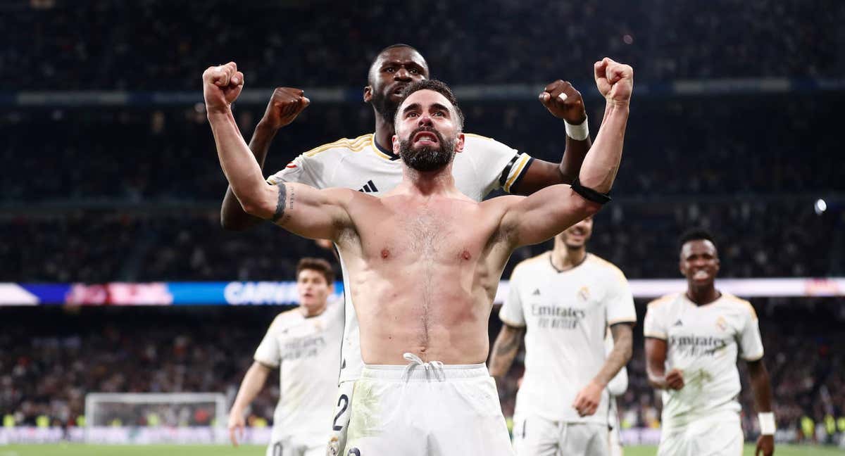 Carvajal, celebrando su gol con el Real Madrid.