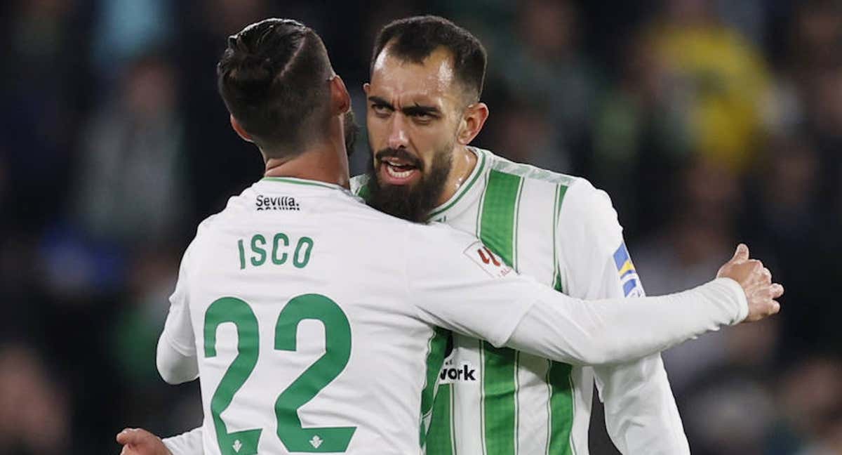 Borja Iglesias, en un partido con el Betis.