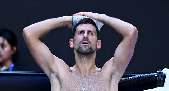 Djokovic sobrevive a Fritz y al calor infernal de Melbourne para alcanzar las semis