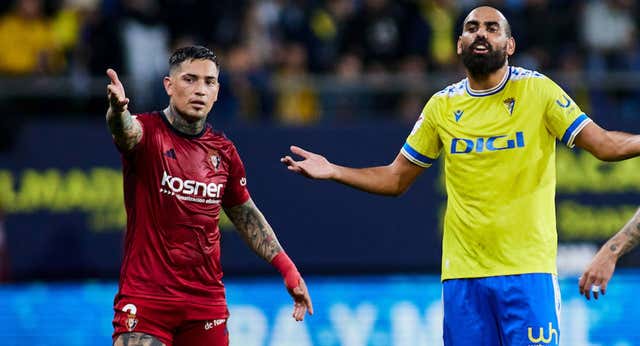 El Betis acelera por Chimy Ávila y ultima el acuerdo con Osasuna