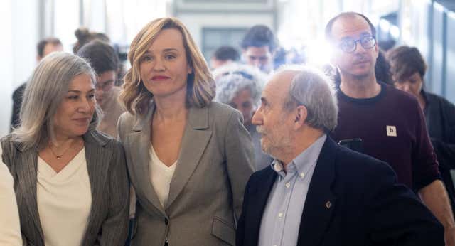 Pilar Alegría firma la orden ministerial para convocar elecciones en las federaciones