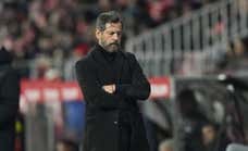 Quique, afectado tras la tragedia de los aficionados del Sevilla, no dio rueda de prensa: «Es muy triste jugar así»