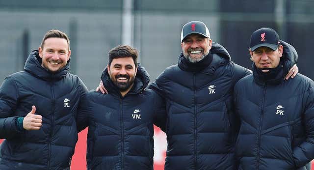 Quiénes son los tres ayudantes que Klopp ha puesto en el mercado: un estudiante que le criticó, un revelador de secretos…