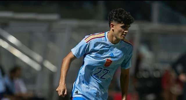 Hugo Novoa jugará en el Villarreal