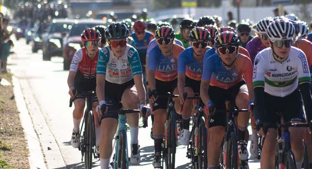 La nueva realidad del pelotón femenino español: más profesionales… y menos ciclistas