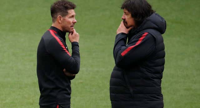 ‘El Mono’ Burgos y su relación con Simeone: «Cuando tuve cáncer fue el primero que me llamó»