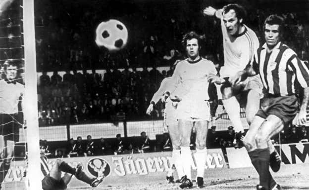 Luis Aragonés, en el Atleti-Bayern de Heysel de 1974.  ABC