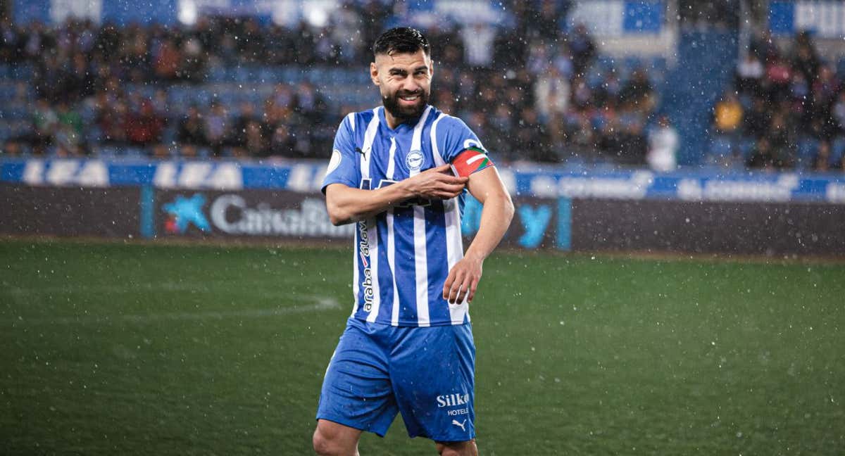 Rubén Duarte, durante un partido en Mendizorroza.