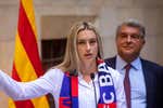 El deseo de Laporta y los tres puntos que marcan la hoja de ruta de Alexia Putellas sobre su futuro