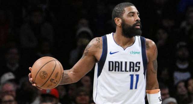 El díscolo Kyrie Irving vuelve a Brooklyn con recado al alcalde de Nueva York por la vacuna del COVID