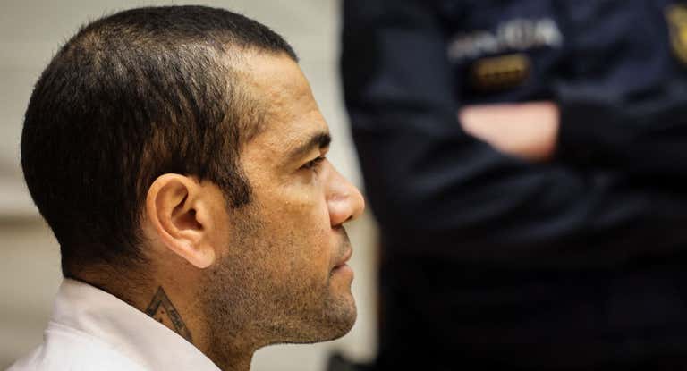 Las diferentes vías de la condena a Alves tras su insistencia con el alcohol: «La defensa ha creado la duda de lo que sucedió…»