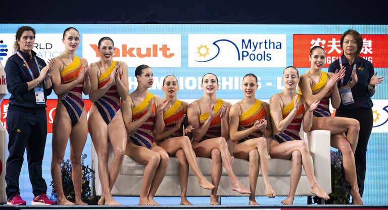 El equipo español, en los Mundiales de Natación de Doha.