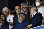 Un grupo de aficionados se une para recomprar el Espanyol: «Chen nos ha abandonado»