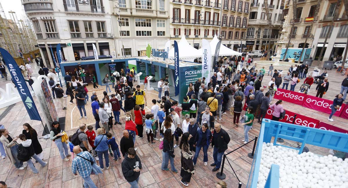 Vista de la Fan Zone en la Plaza de la Constitución de Málaga.