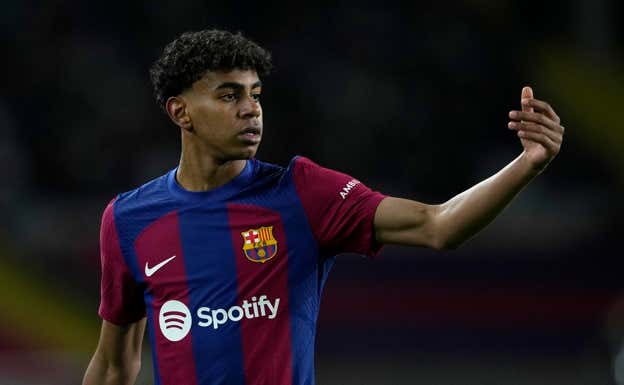 Lamine Yamal, durante un partido del Barça. EFE / Alejandro García