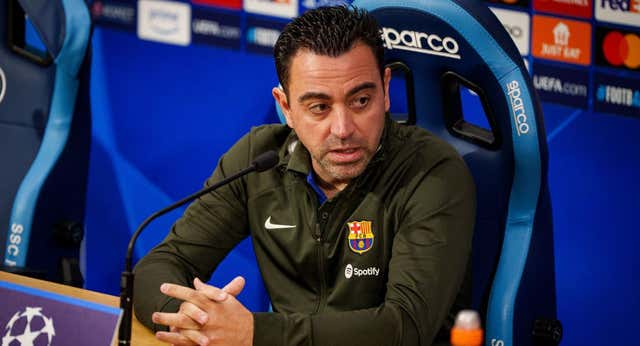 Xavi y el favoritismo: «Es momento de hablar en el campo»