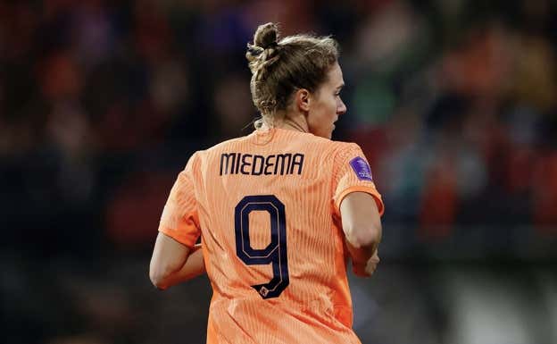 Miedema durante un partido.